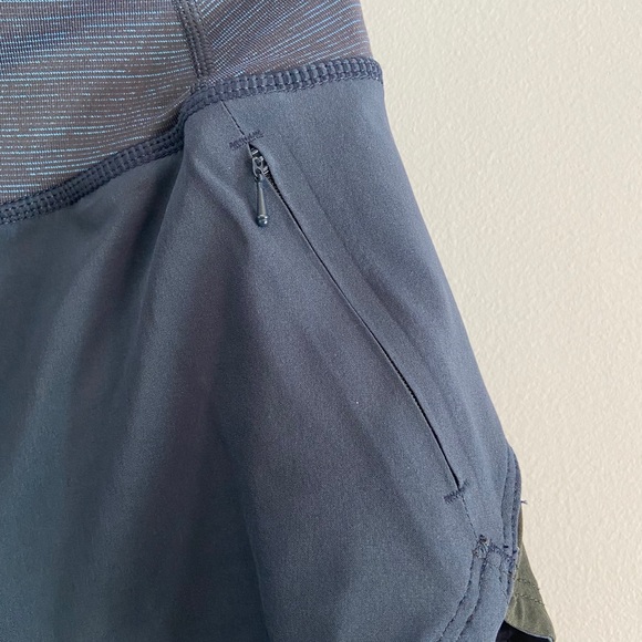 Outdoor Voices Hudson Shorts in Navy - Picture 5 of 6